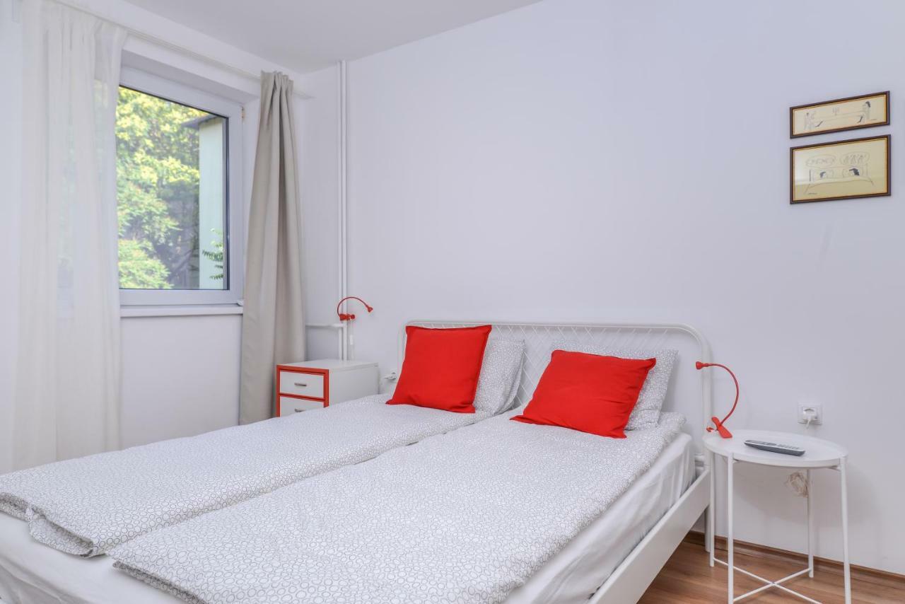 Eleganto - Central 2Bd Stylish Apartment By Flat Mаnager โซเฟีย ภายนอก รูปภาพ