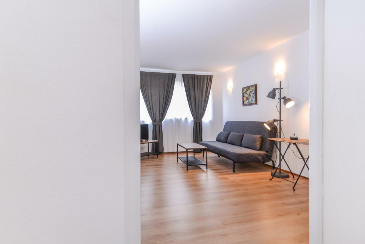 Eleganto - Central 2Bd Stylish Apartment By Flat Mаnager โซเฟีย ภายนอก รูปภาพ