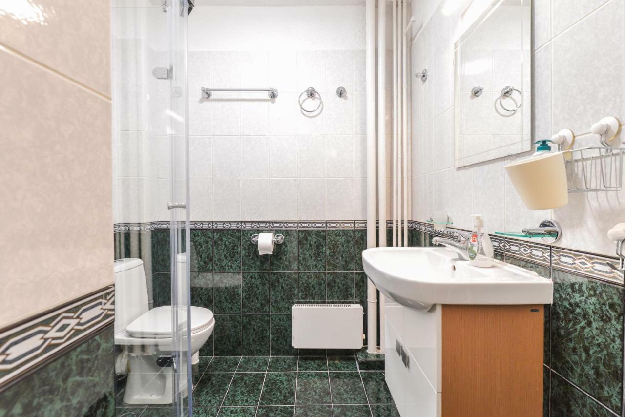 Eleganto - Central 2Bd Stylish Apartment By Flat Mаnager โซเฟีย ภายนอก รูปภาพ